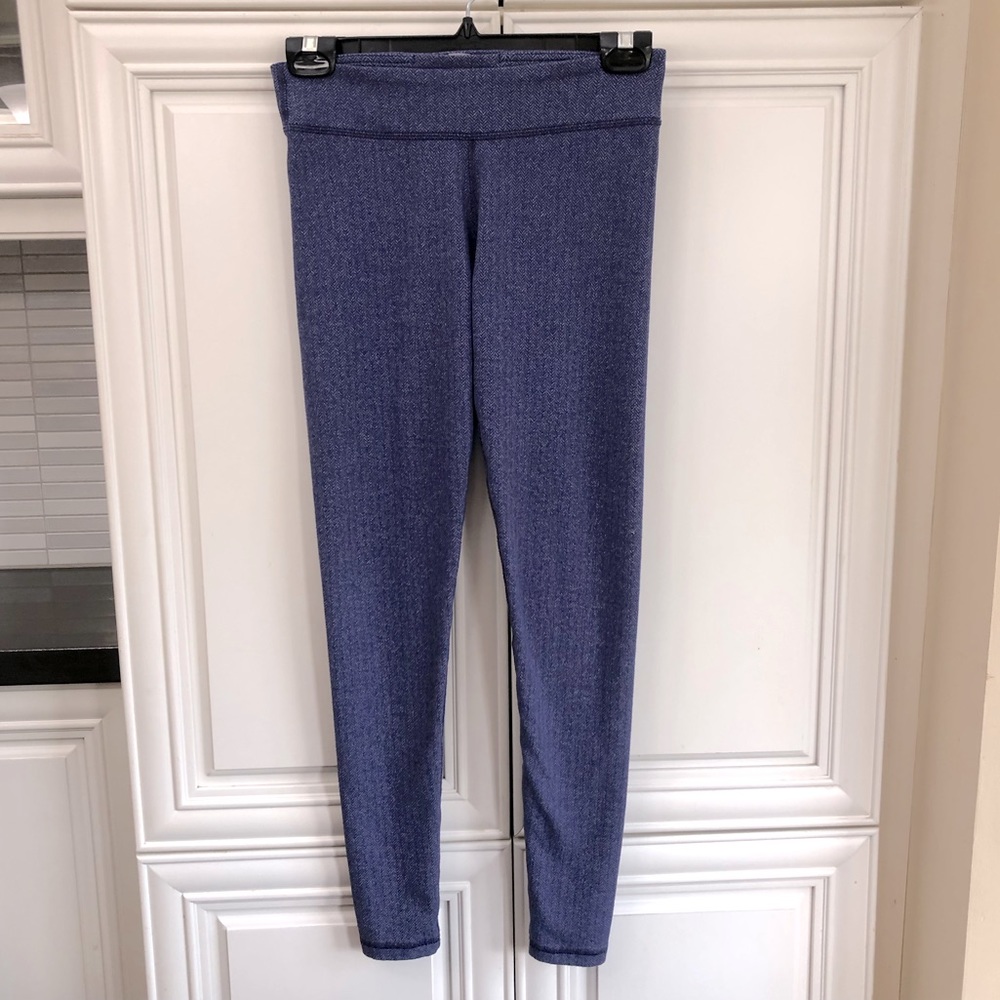 Ivivva by Lululemon girls reversible leggings 🍋